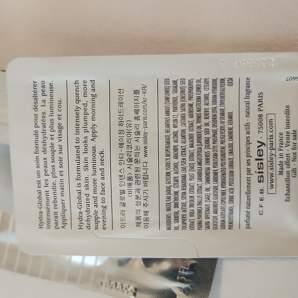 17 Sisley Paris samples - Picture 7 of 16